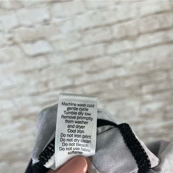 Athleta × Derek Lam Lily Chelsea Floral Print Crop Leggings Size Medium - Picture 11 of 11